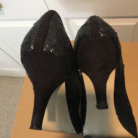 Banana Republic black sequin peep toe heels size 8 - Picture 10 of 14
